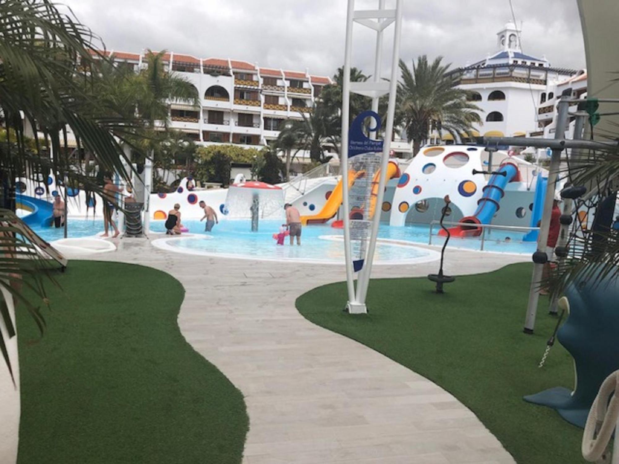 プラヤ・デ・ラス・アメリカスWonderland With The Best Swimming Pool In Park S IIIアパートメント エクステリア 写真