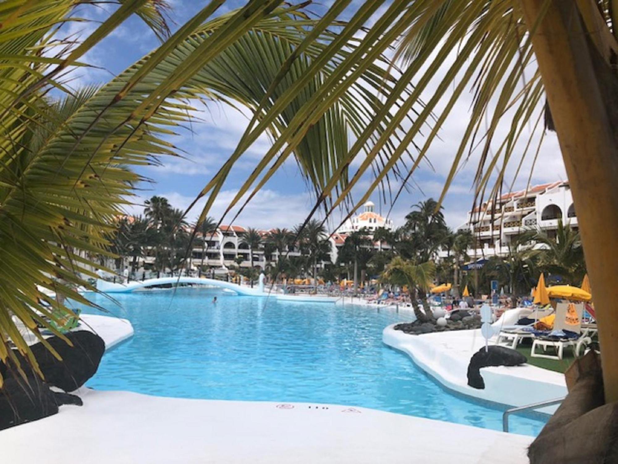 プラヤ・デ・ラス・アメリカスWonderland With The Best Swimming Pool In Park S IIIアパートメント エクステリア 写真